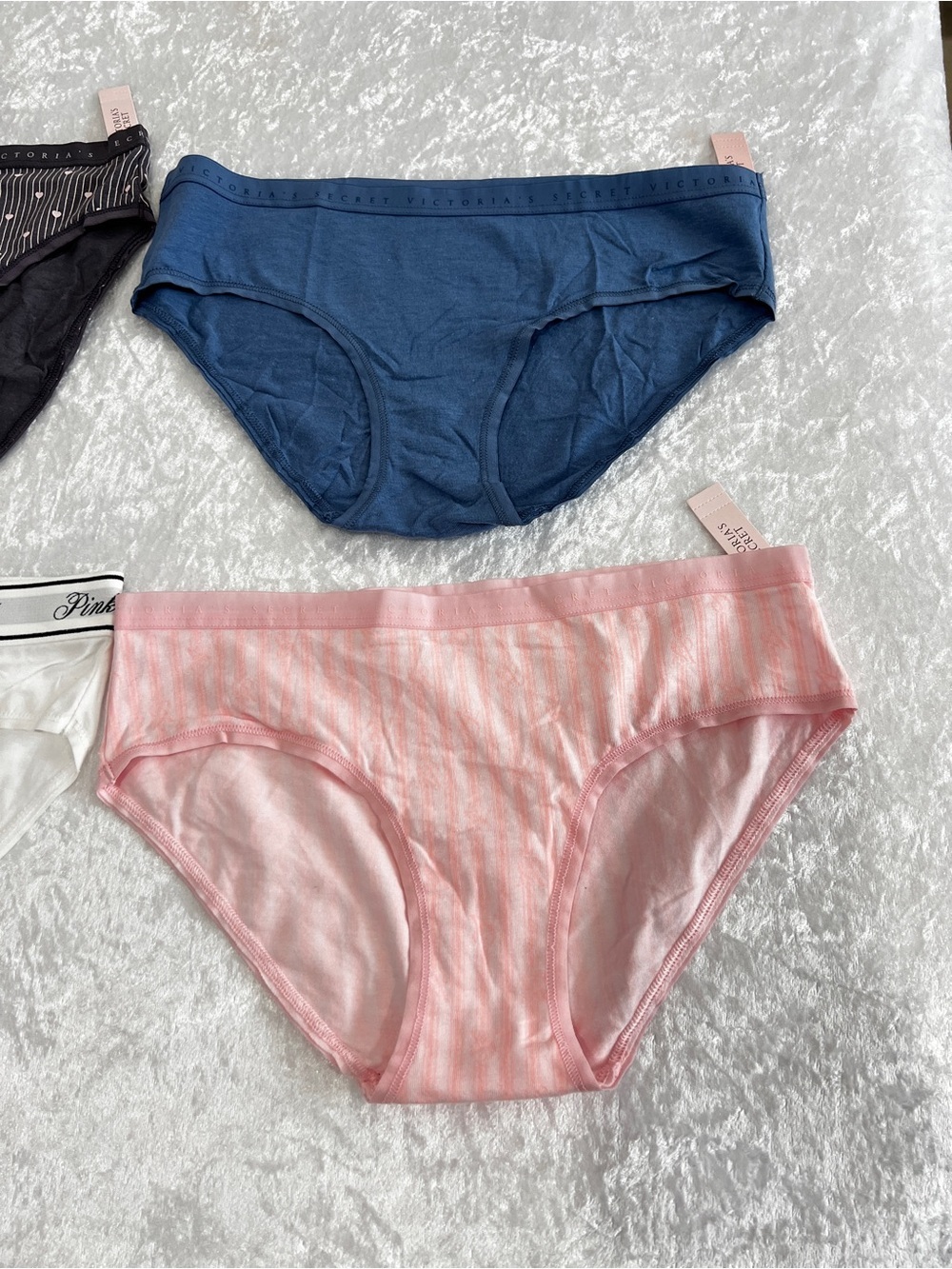 Victoria's Secret & Pink Lot Of Four Underwear Panties Brief Size Small - Picture 4 of 7